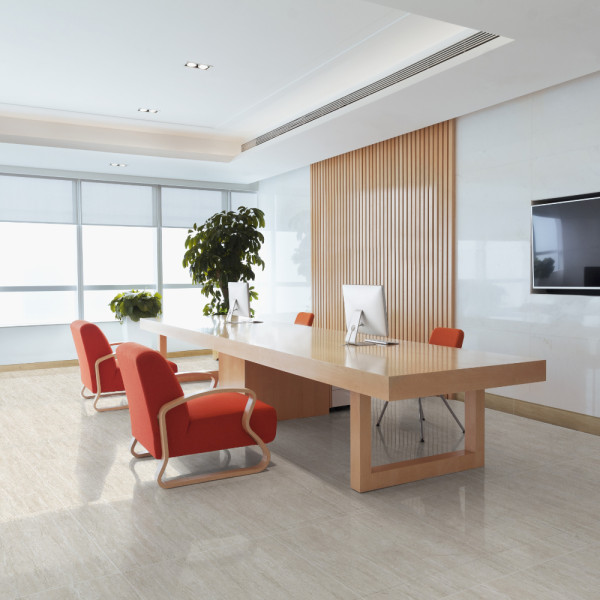 GUARDAESCOBA MADERA BEIGE